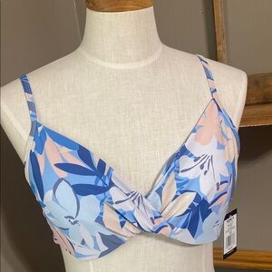 Nine West Floral water color sky Blue bikini top size medium